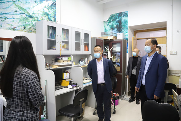 412673f0d58f42fe8b03e04fef0aed1b.jpg IMG_4279_副本.jpg